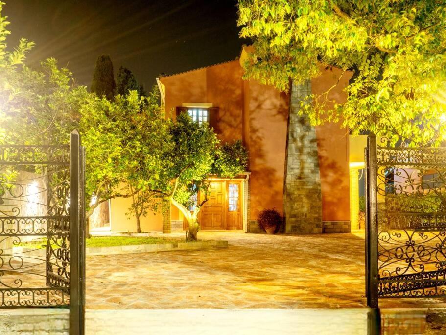 Poli House Family Villa W/ Pool Corfu  Екстериор снимка