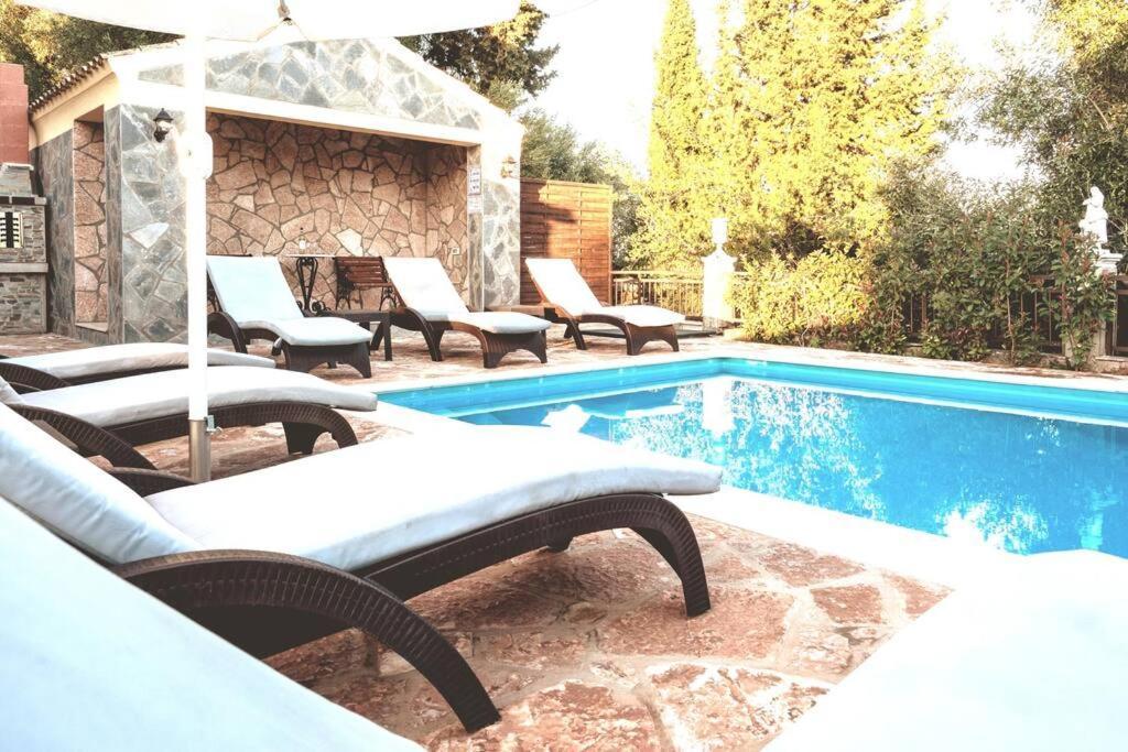 Poli House Family Villa W/ Pool Corfu  Екстериор снимка